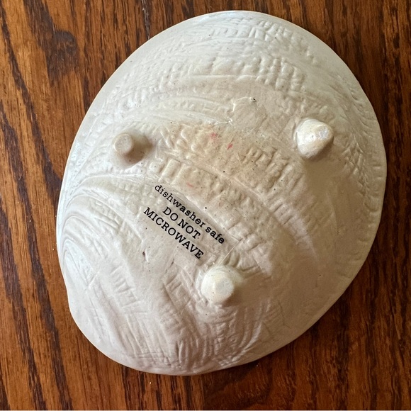 NEW🐚Stoneware Shell Bowl 🐚 - Picture 5 of 5